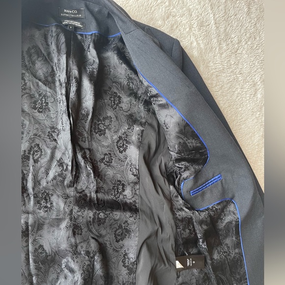 RW&Co. Navy Suit Blazer - Picture 3 of 3